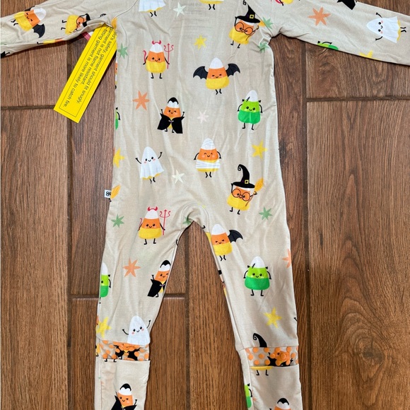 NWT - Bums & roses Halloween-Themed Kids One Piece - baby 6-9 months - Picture 3 of 3